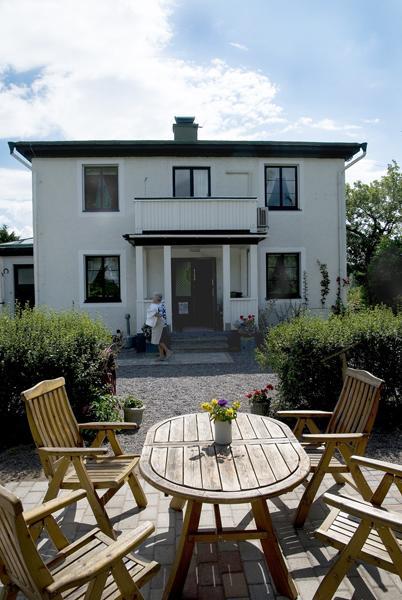 Overgrans Jordbruk Hotel Bålsta Esterno foto