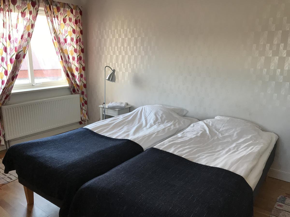 Overgrans Jordbruk Hotel Bålsta Esterno foto